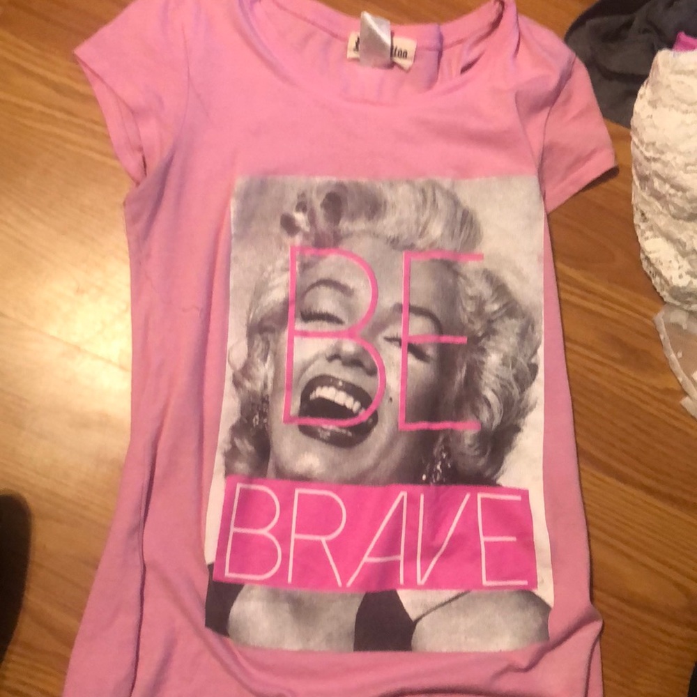 Rose tattoo pink Marilyn Monroe be brave tee